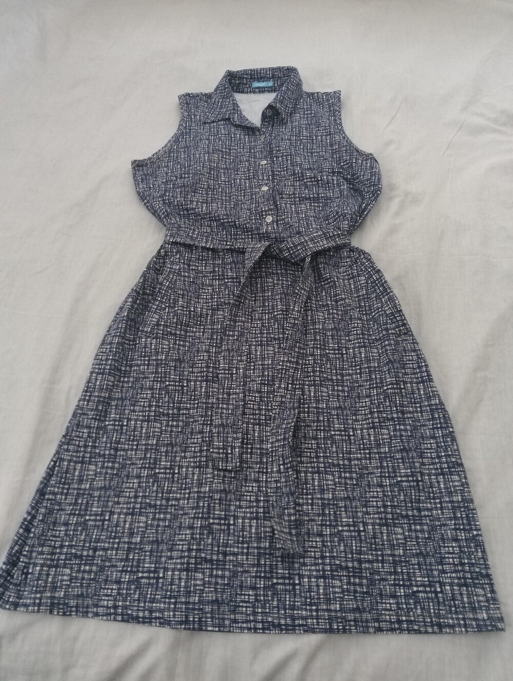 J. McLaughlin Navy and White Crosshatch Button Shirt Dress L